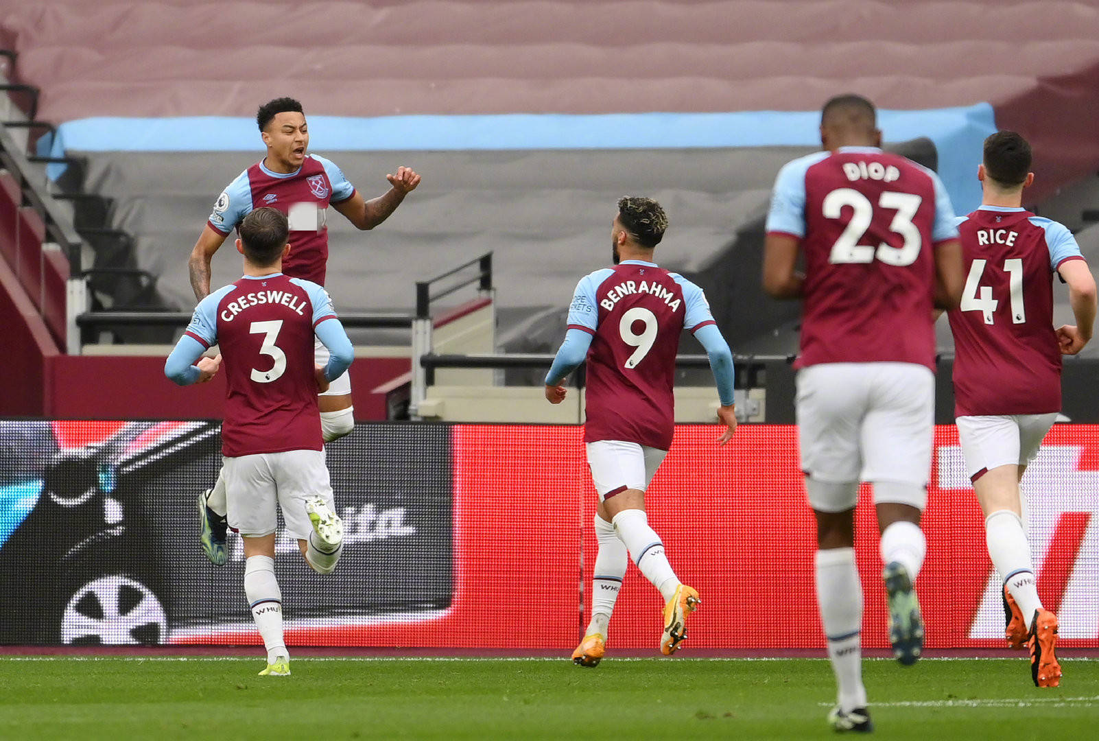 樂部敏銳地 樂部敏銳地