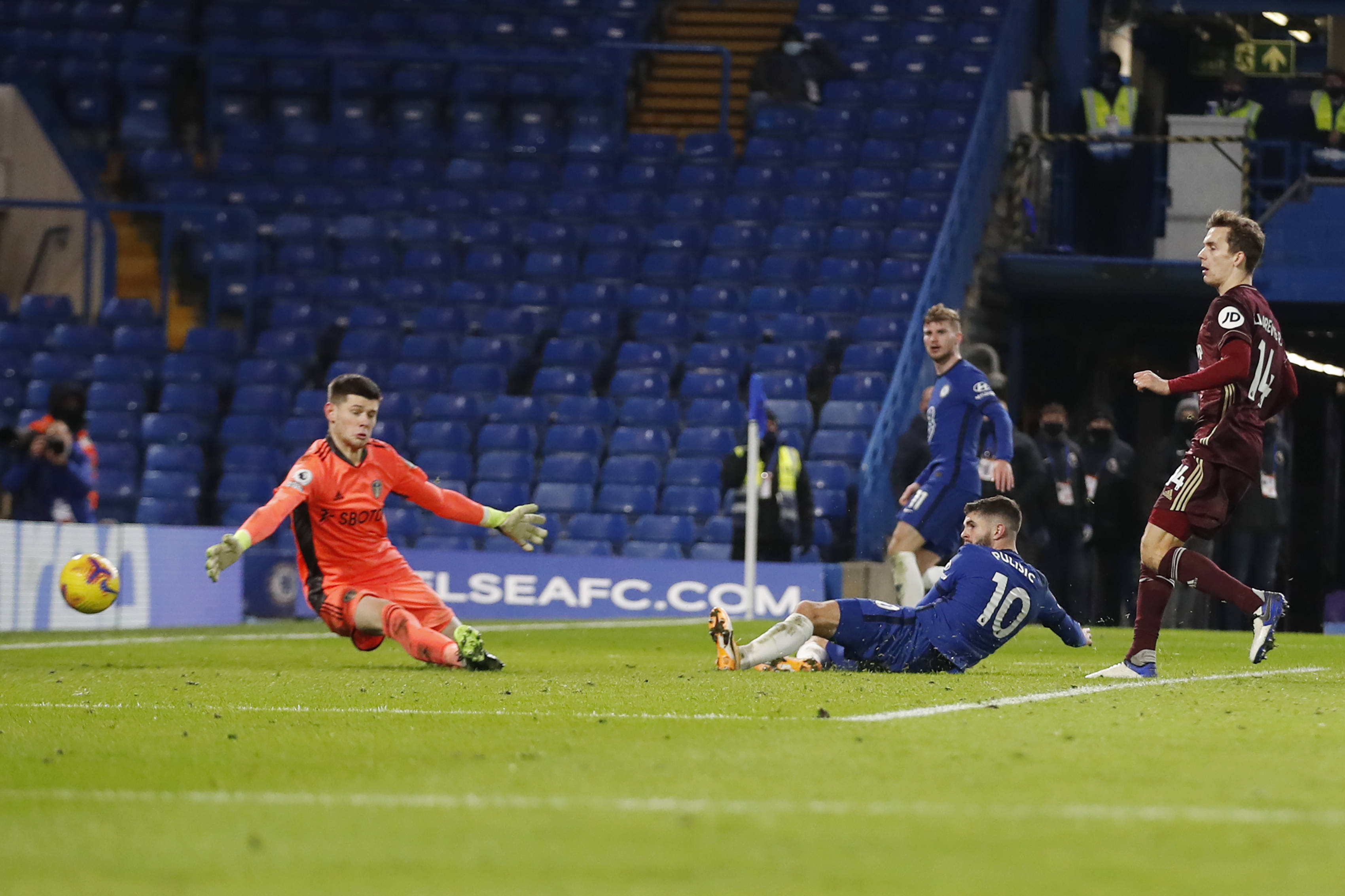 悲壮谢幕 悲壮谢幕